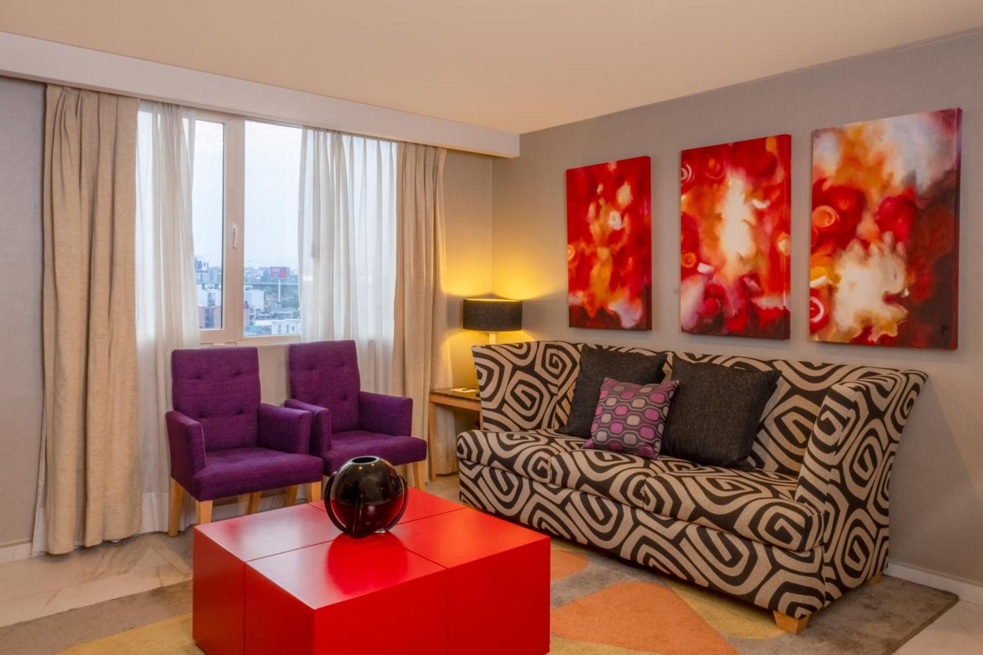 Courtyard By Marriott Mexico City Revolucion Exterior photo