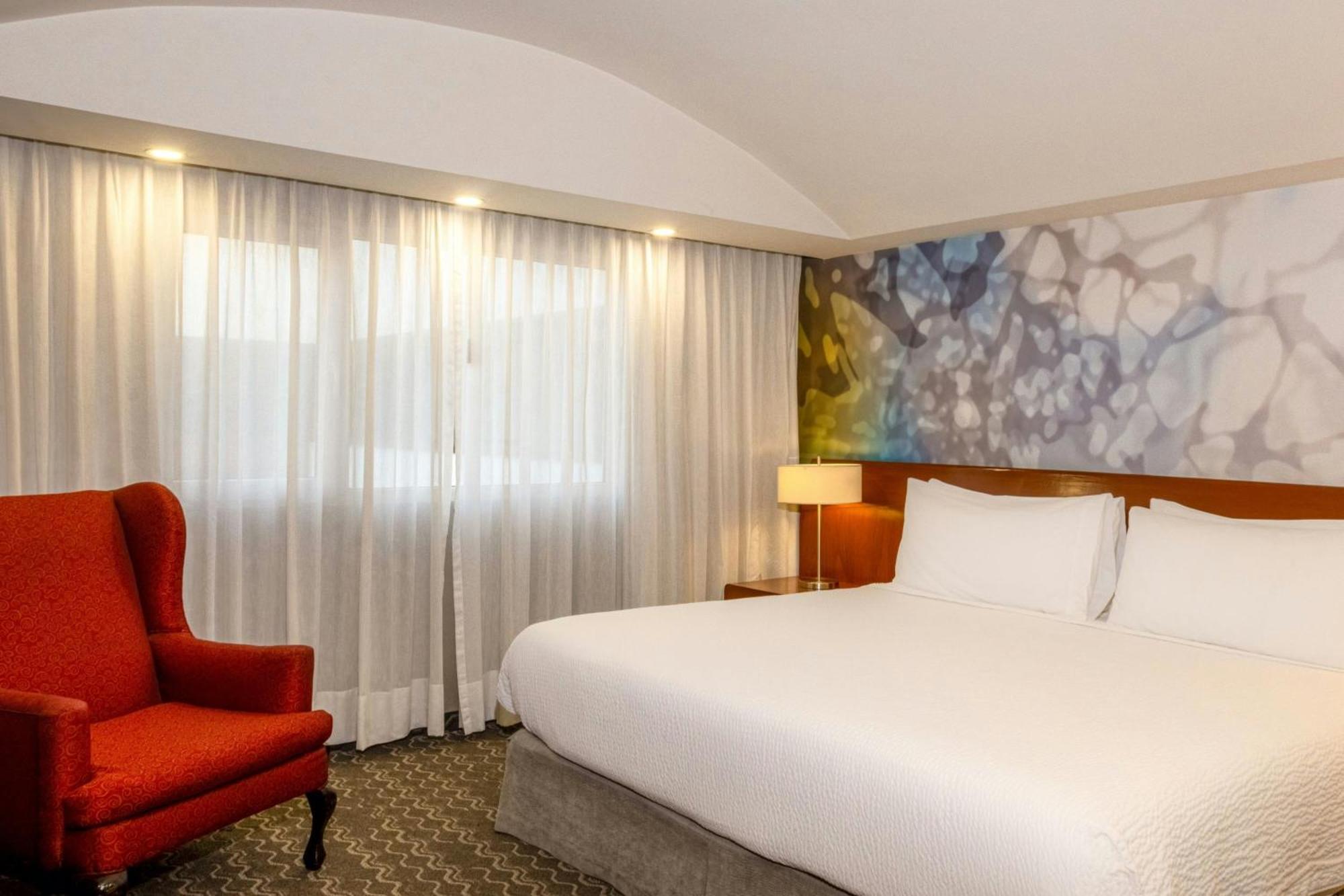 Courtyard By Marriott Mexico City Revolucion Exterior photo