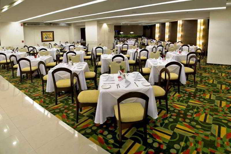 Courtyard By Marriott Mexico City Revolucion Exterior photo